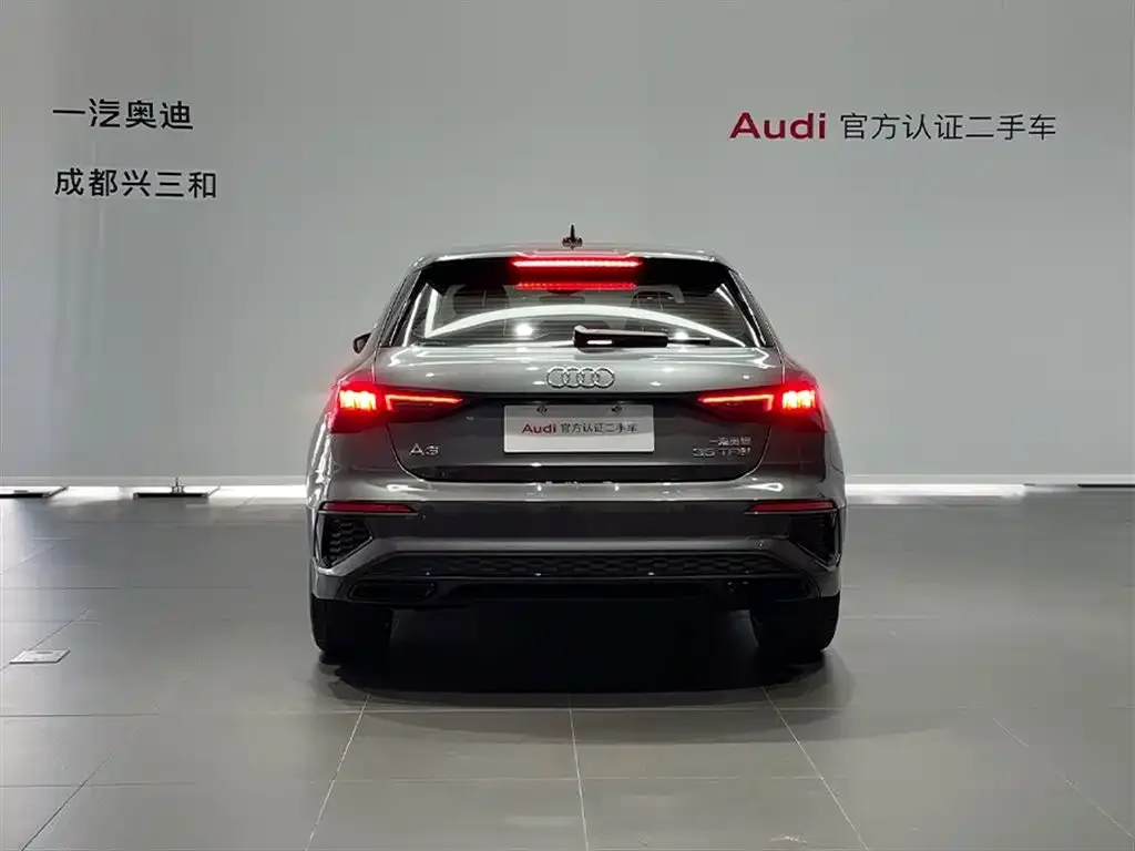 Audi A3 2024 из CN, фото 4