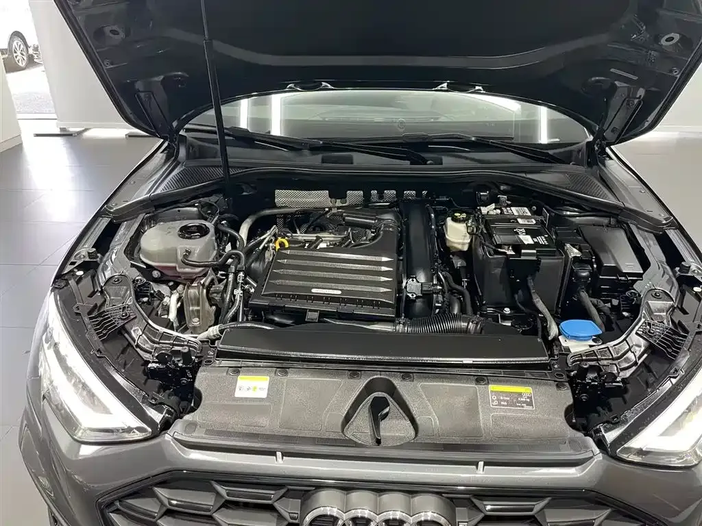 Audi A3 2024 из CN, фото 10