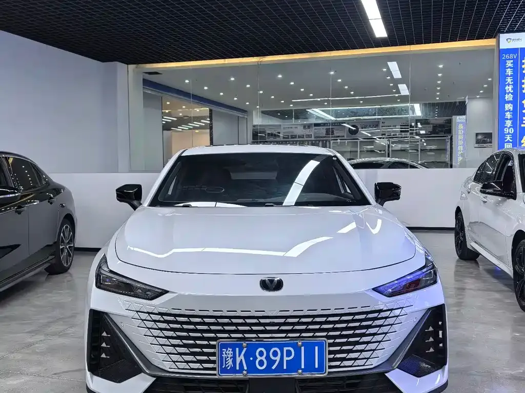 Changan UNI-V 2024 из CN, фото 9