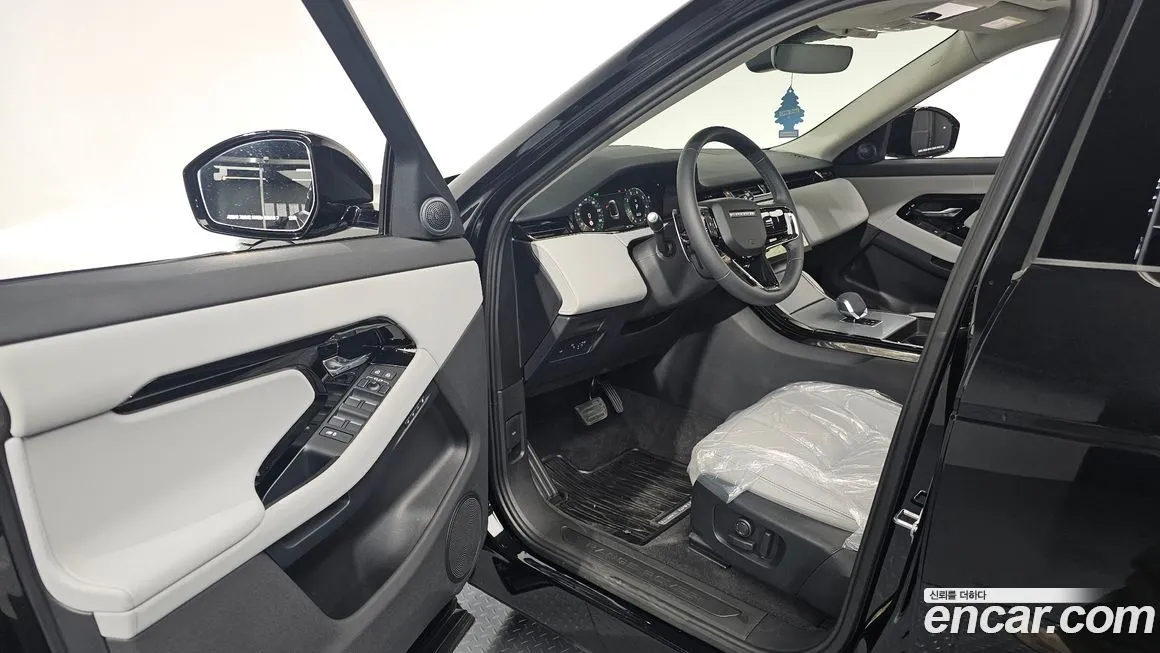 Land Rover Range Rover Evoque 2025 из KR, фото 9