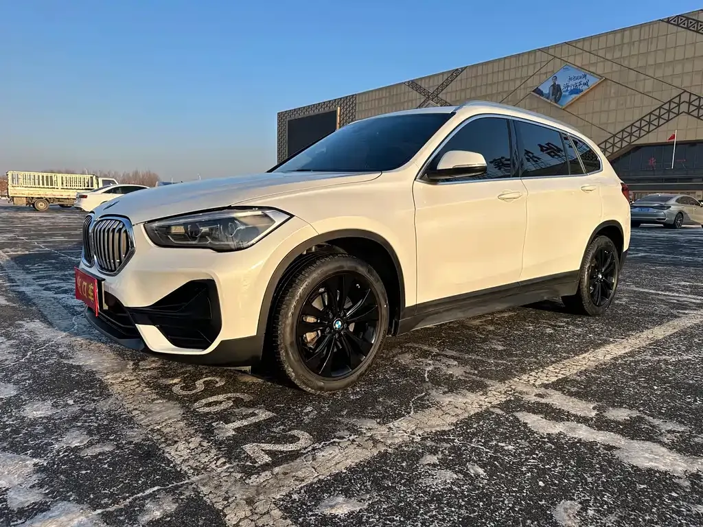 BMW X1 2021 из CN, фото 1