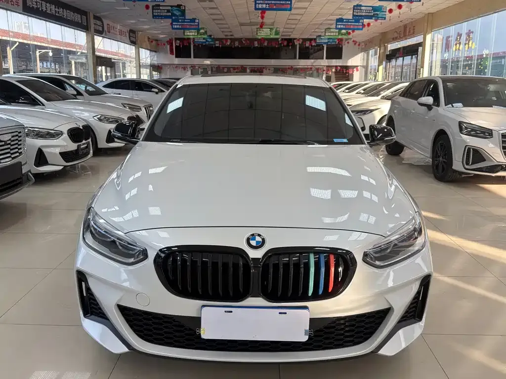 BMW 1 Series 2022 из CN, фото 10