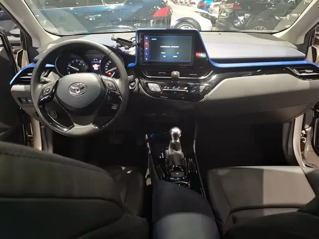 Toyota C-HR 2021 из CN, фото 8