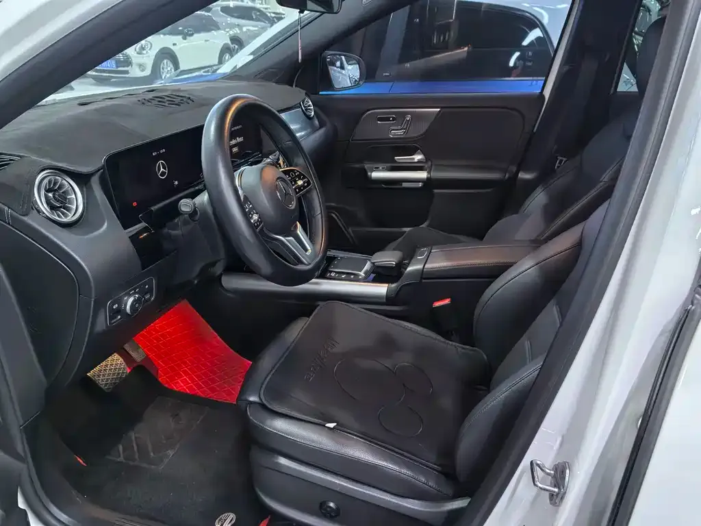 Mercedes-Benz GLA 2023 из CN, фото 3