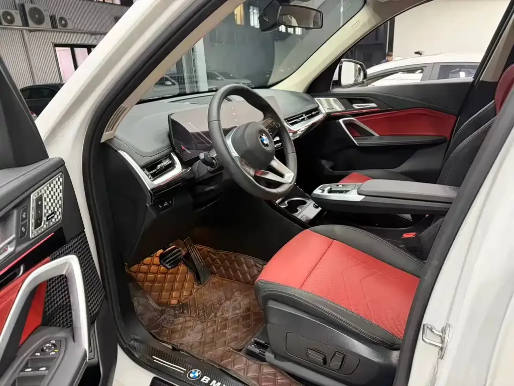BMW X1 2024 из CN, фото 2