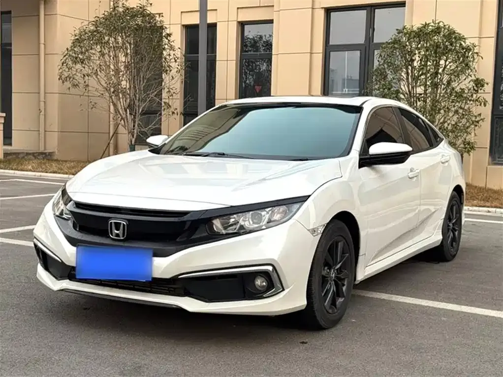 Honda Civic 2022 из CN, фото 1