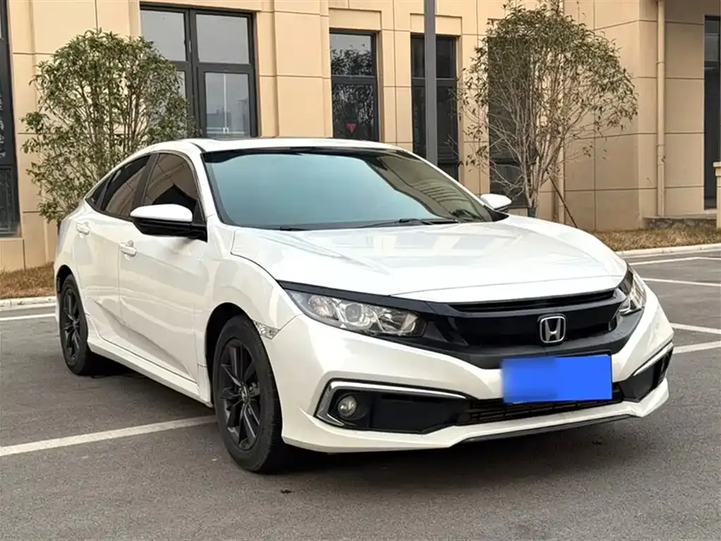 Honda Civic 2022 из CN, фото 3
