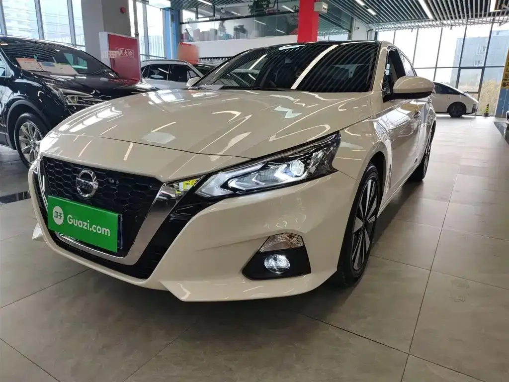 Nissan Teana 2023 из CN, фото 2