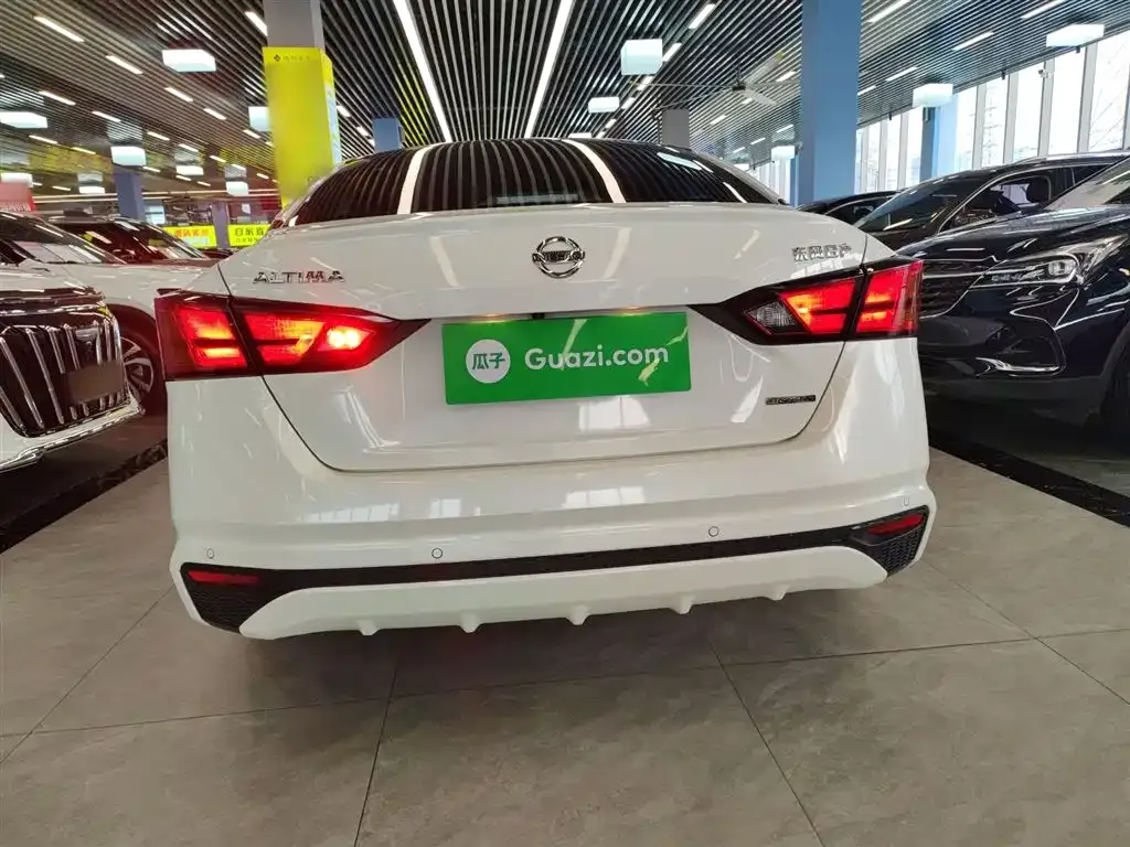 Nissan Teana 2023 из CN, фото 4