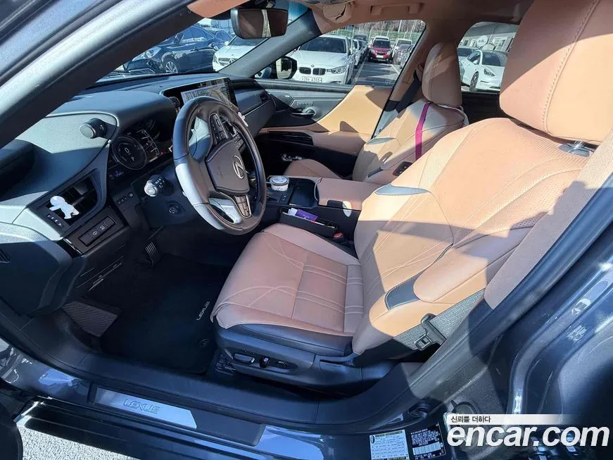 Lexus ES 2025 из KR, фото 4