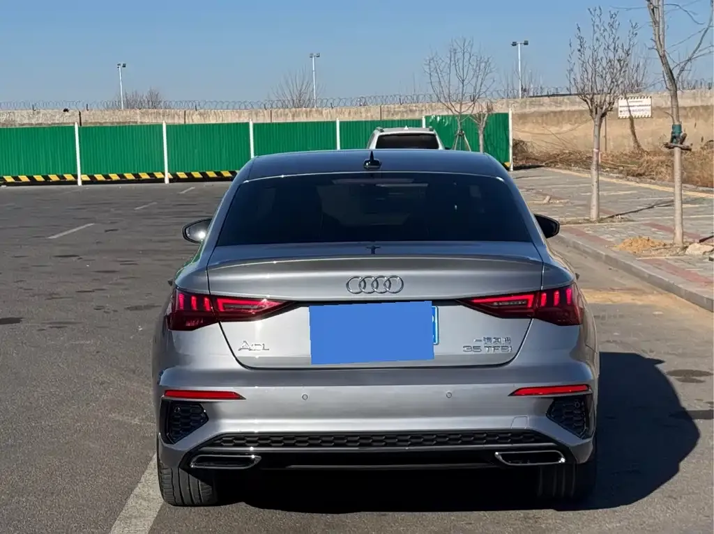 Audi A3 2023 из CN, фото 9