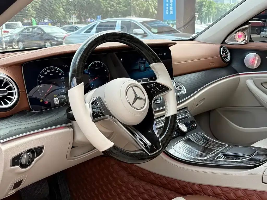 Mercedes-Benz E-Class 2023 из CN, фото 8