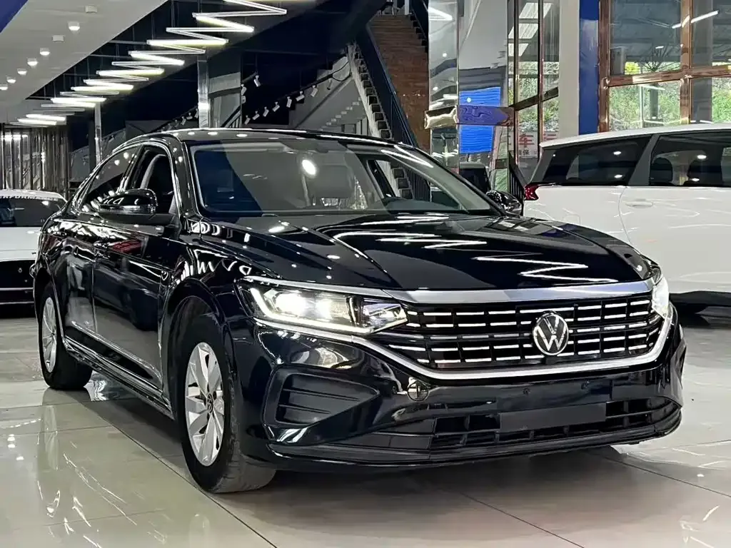 Volkswagen Passat 2022 из CN, фото 3