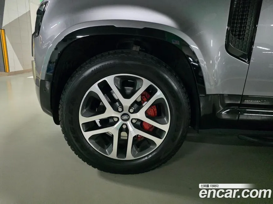 Land Rover Defender 2023 из KR, фото 10