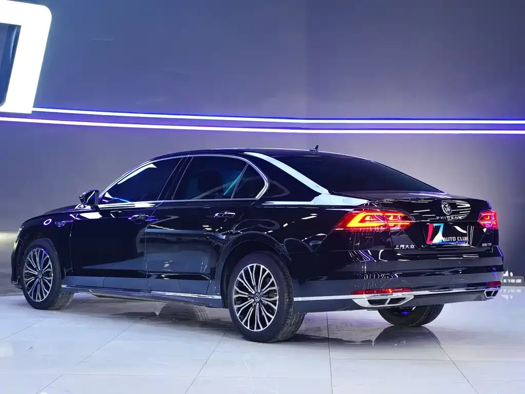 Volkswagen Phideon — фото 10