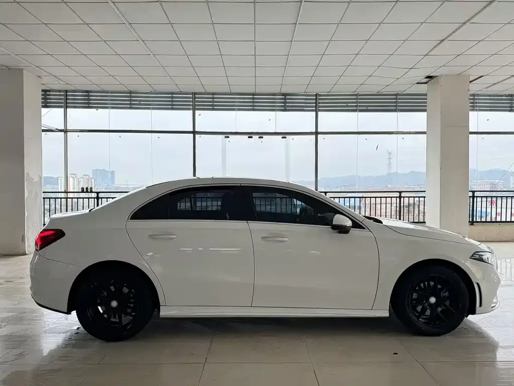 Mercedes-Benz A-Class 2021 из CN, фото 7