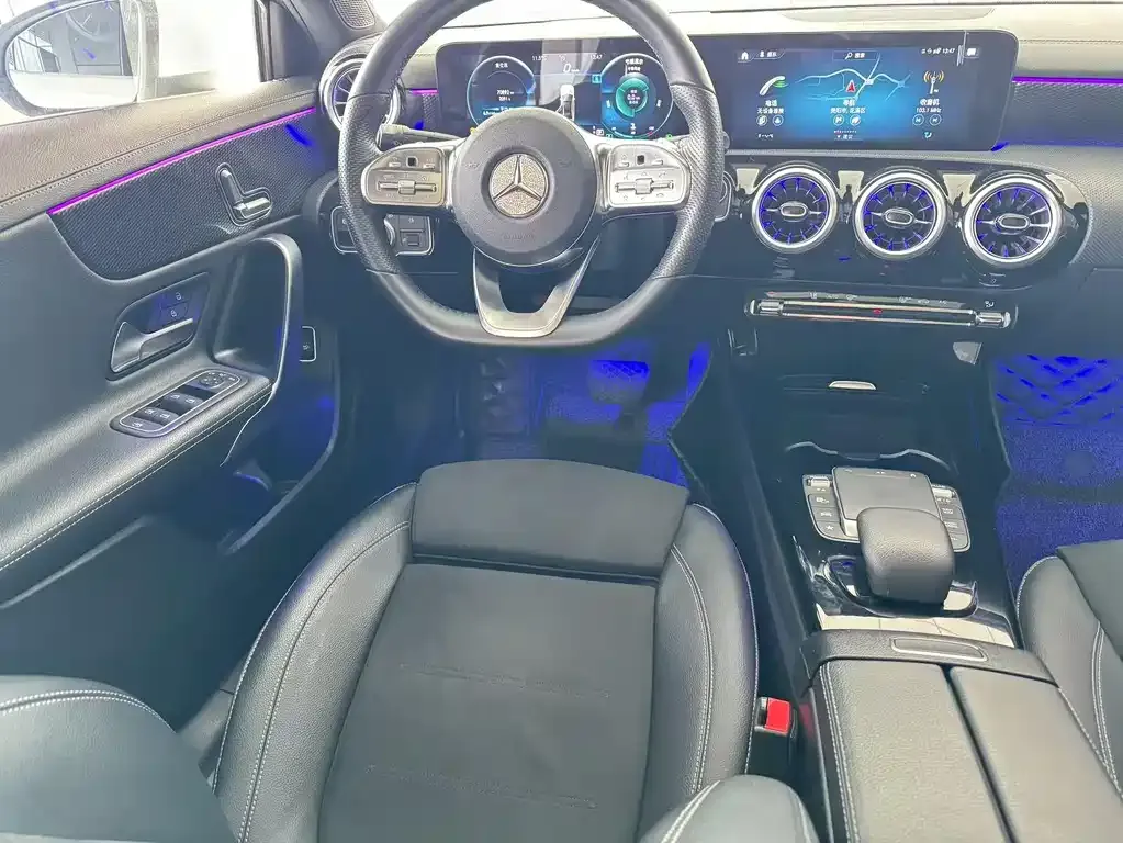 Mercedes-Benz A-Class 2021 из CN, фото 3