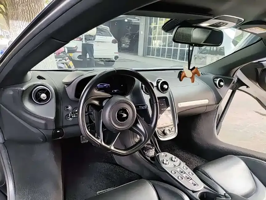 McLaren GT 2021 из CN, фото 3