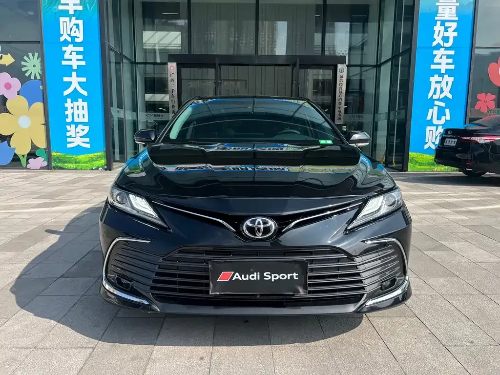 Toyota Camry 2021 из CN, фото 8