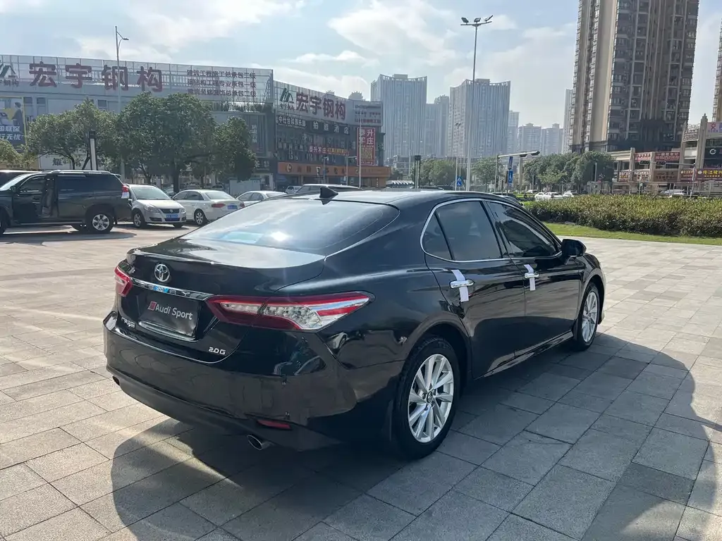 Toyota Camry 2021 из CN, фото 3