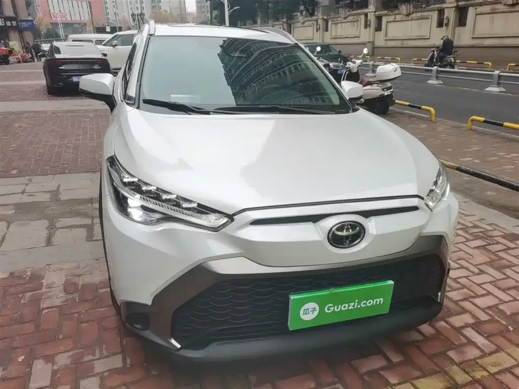 Toyota Frontlander 2023 из CN, фото 5