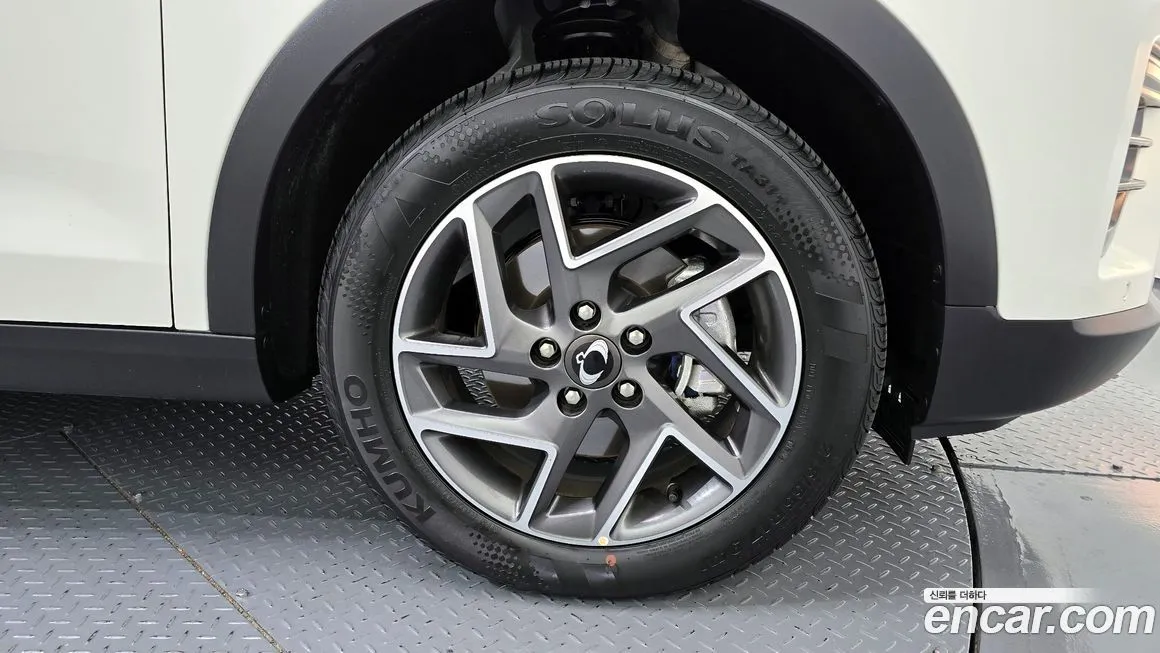 KG Mobility (Ssangyong) TIBOLI 2024 из KR, фото 4