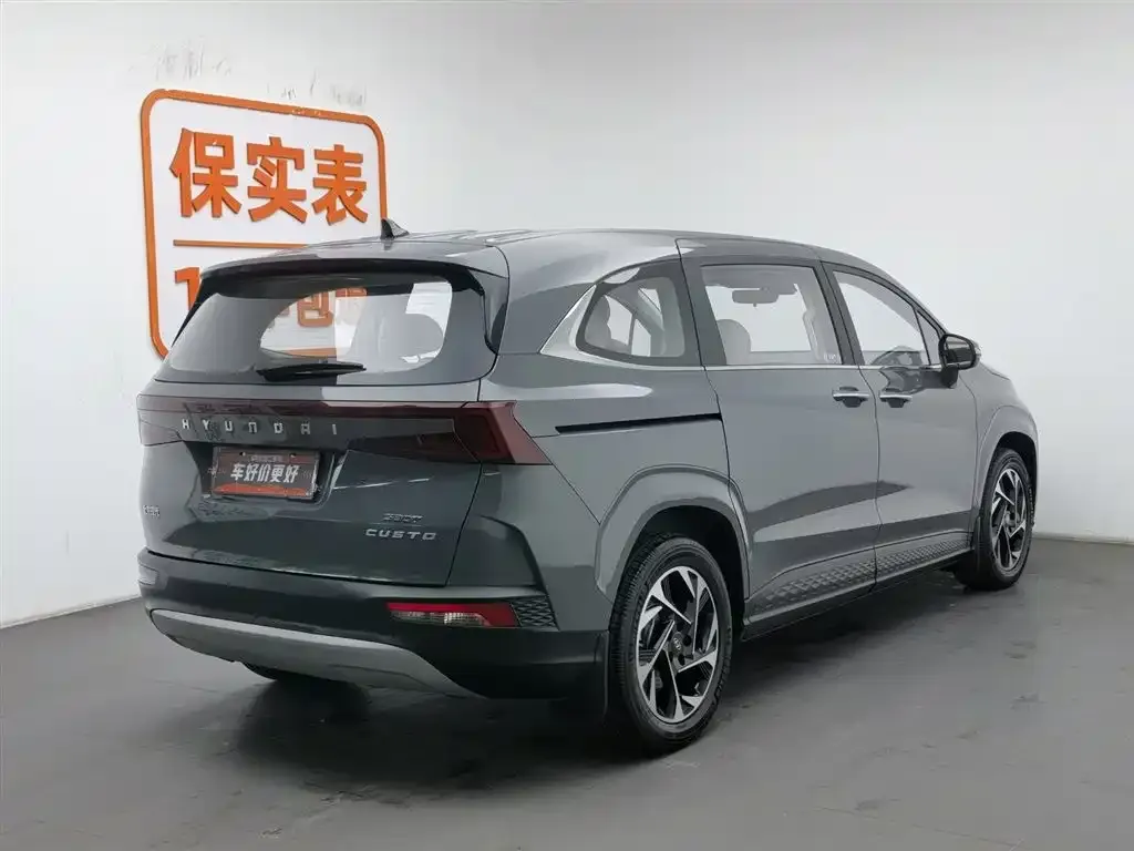 Hyundai Custo — фото 2