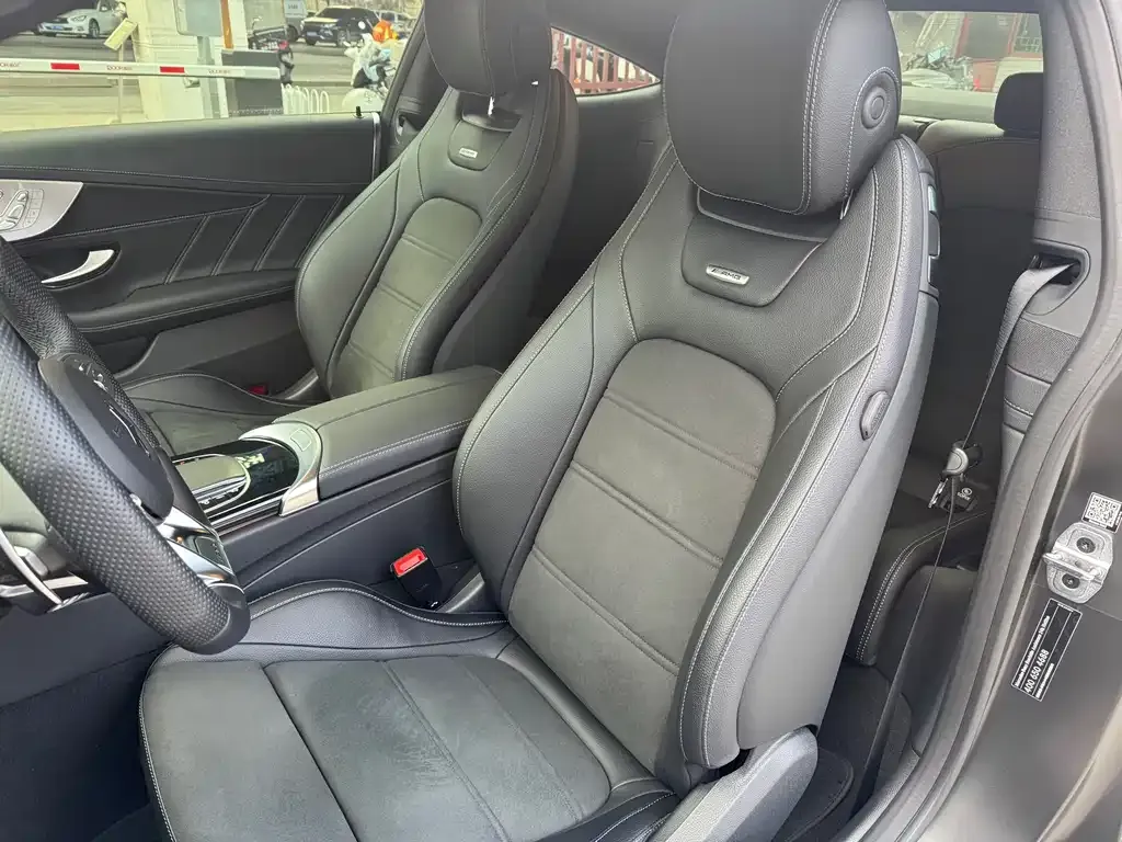 Mercedes-Benz C-Class AMG — фото 7