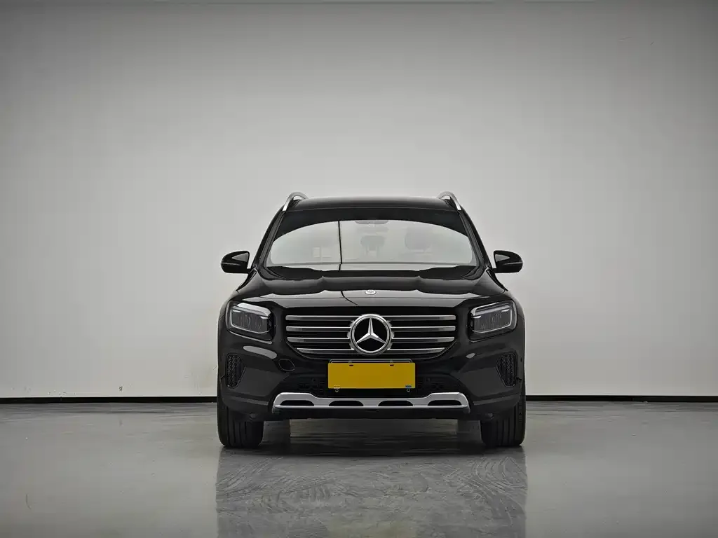 Mercedes-Benz GLB — фото 7