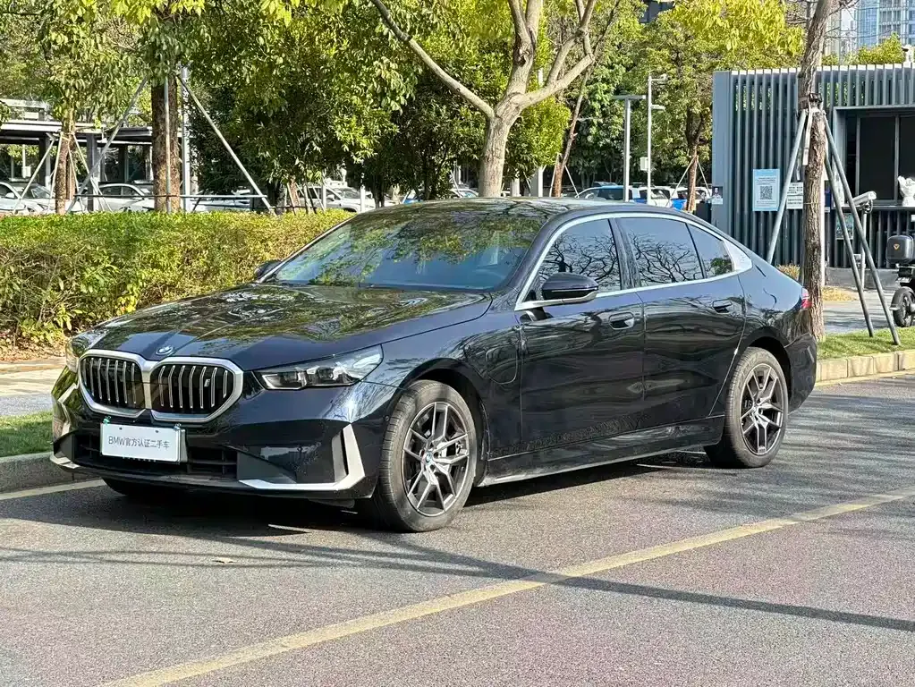 BMW i5 2024 из CN, фото 1