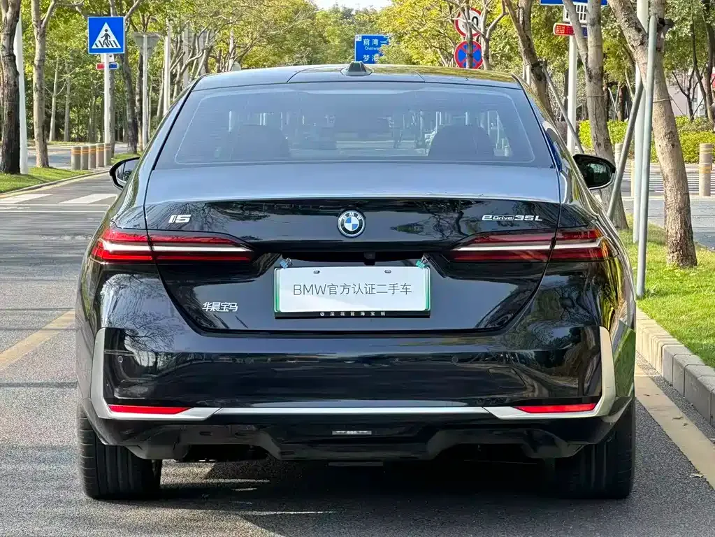 BMW i5 2024 из CN, фото 7