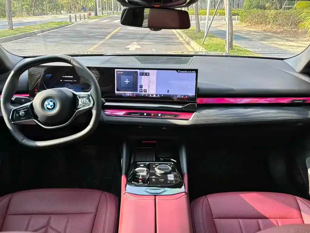 BMW i5 2024 из CN, фото 2