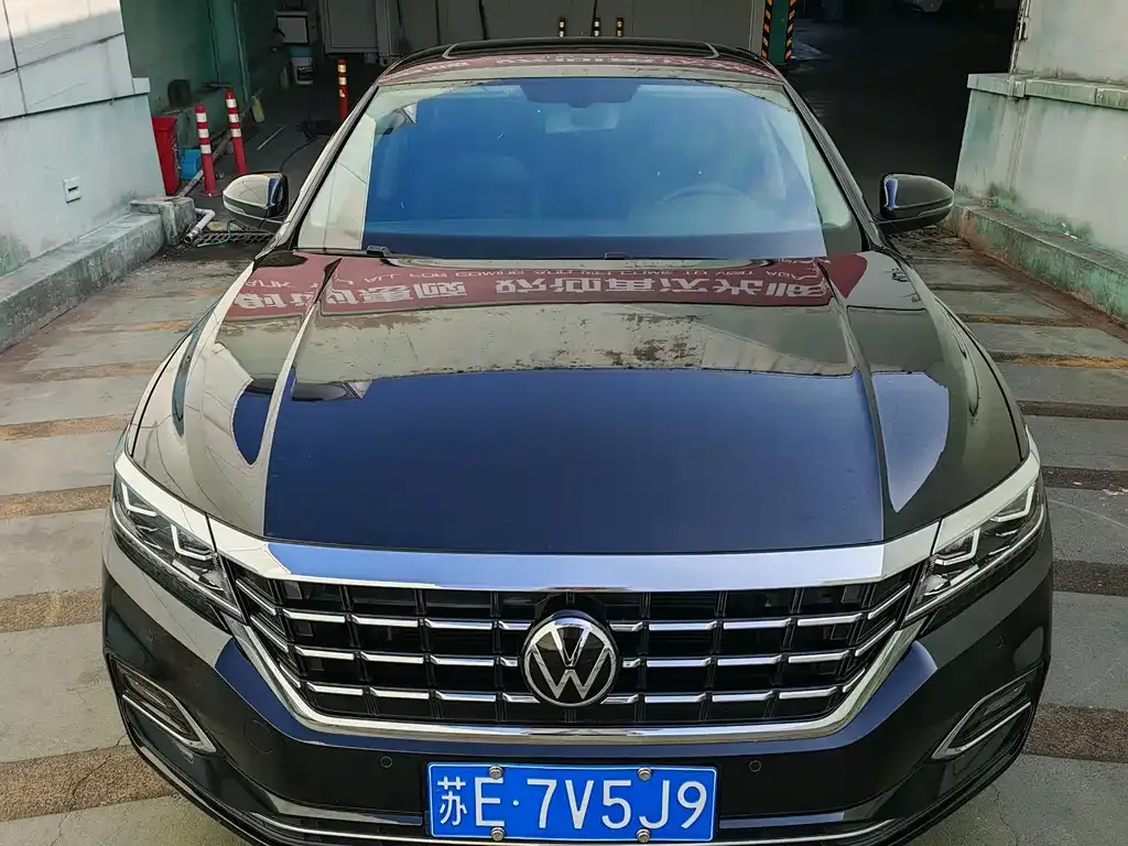 Volkswagen Passat — фото 4