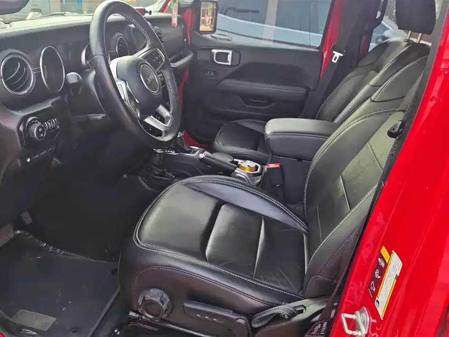Jeep Wrangler PHEV 2021 из CN, фото 3