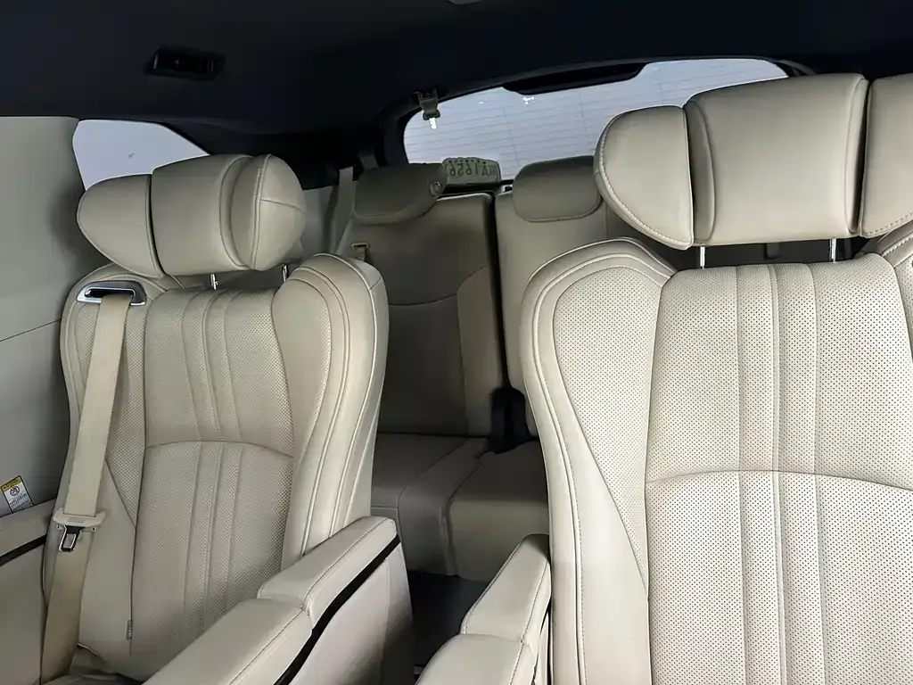 Toyota Sienna 2022 из CN, фото 9