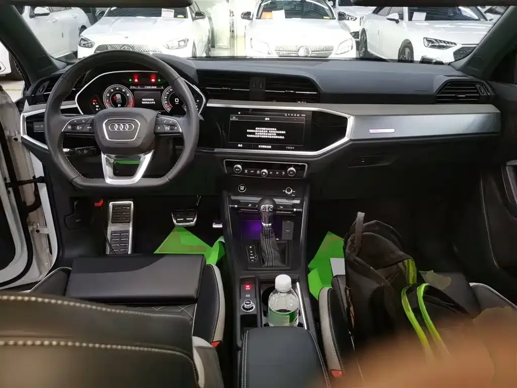 Audi Q3 2026 из CN, фото 4