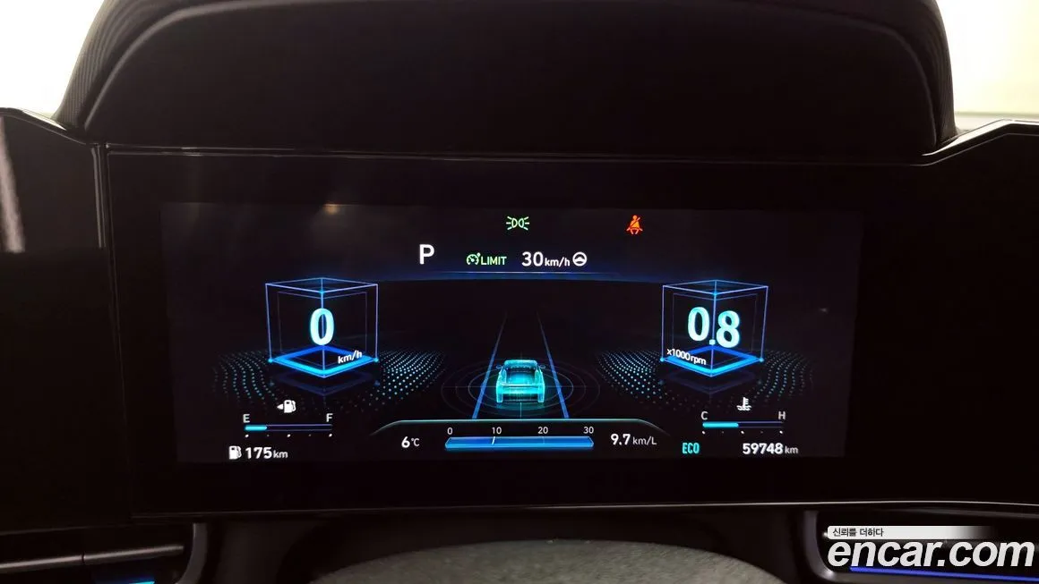 Hyundai AVANTE — фото 3