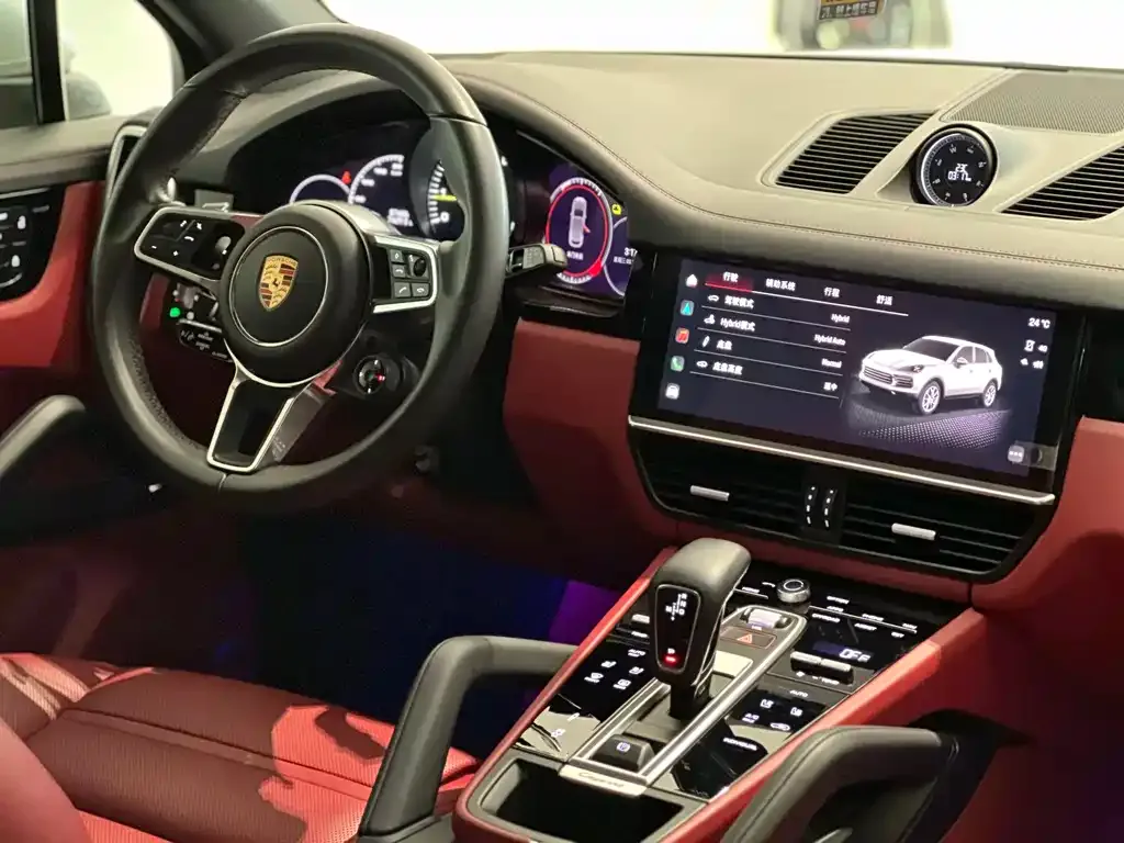 Porsche Cayenne Hybrid — фото 6