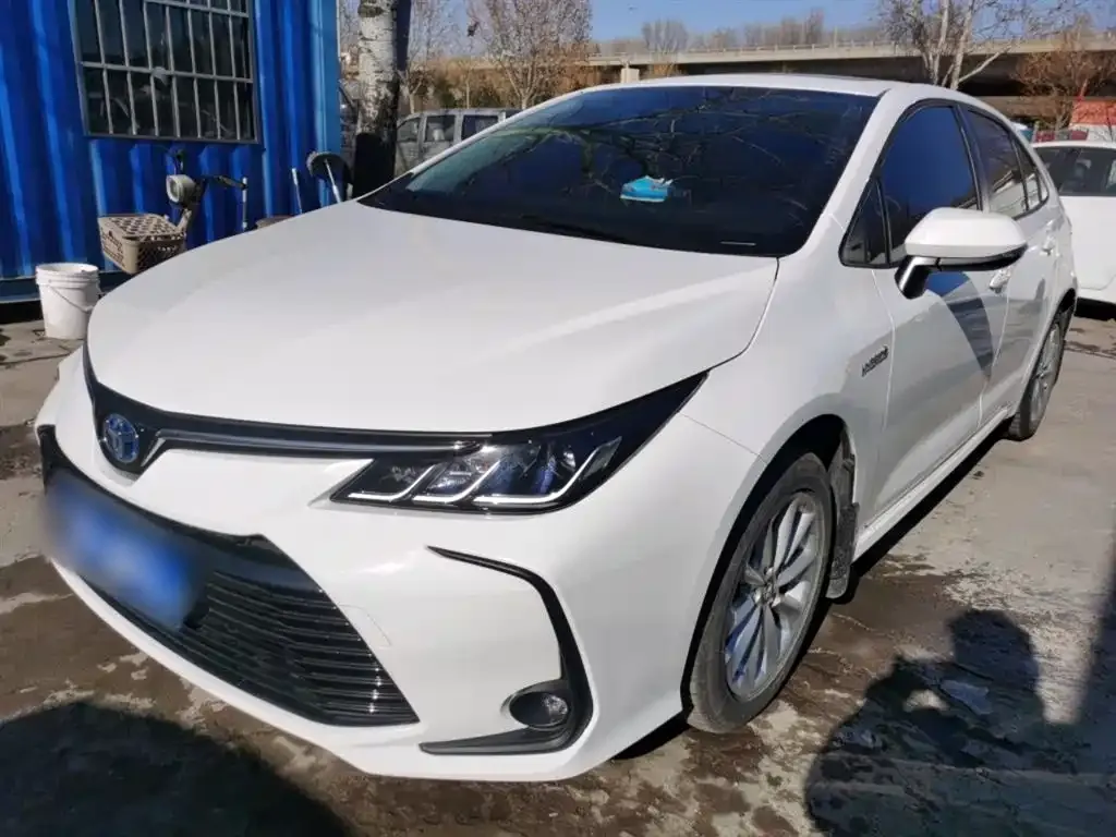 Toyota Corolla 2023 из CN, фото 1