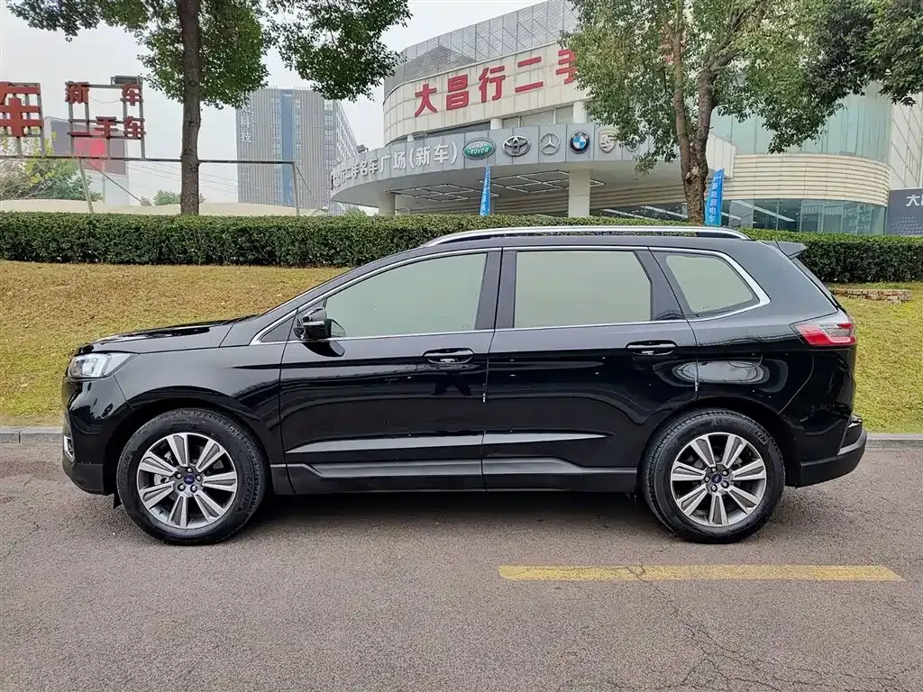 Ford Edge 2021 из CN, фото 2
