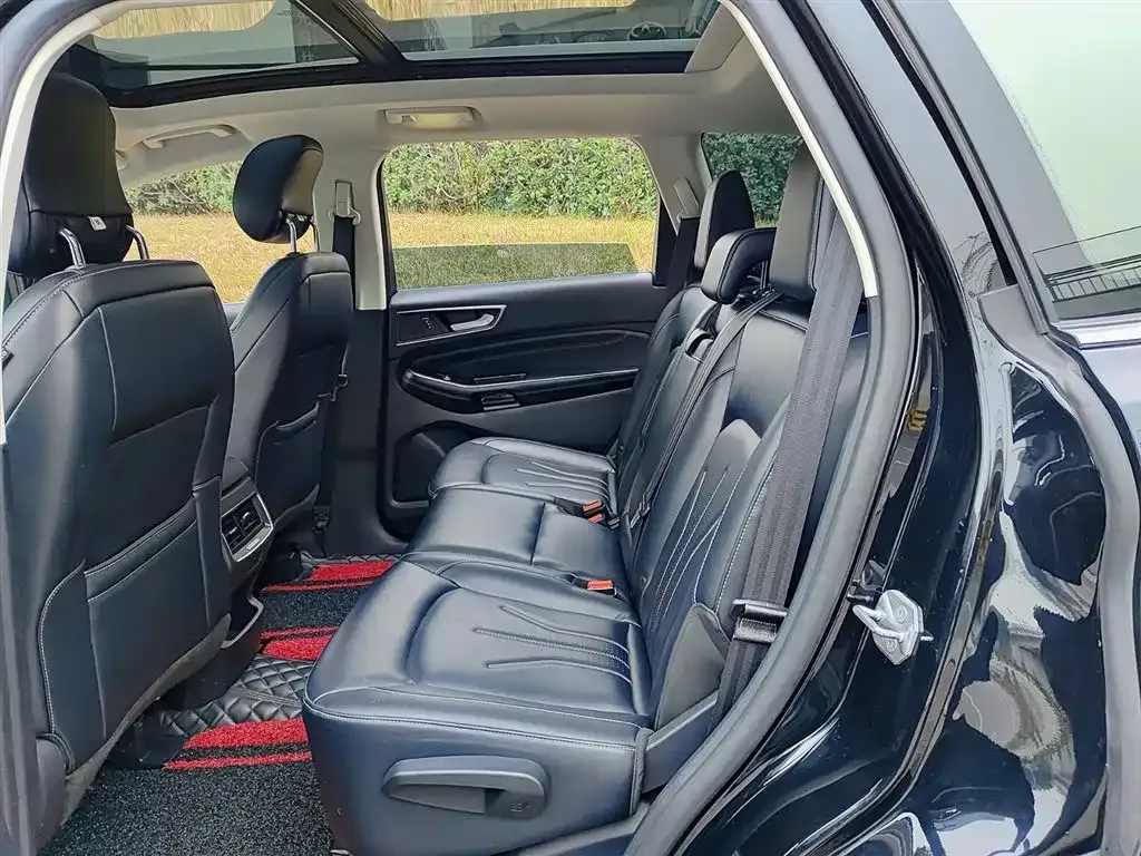Ford Edge 2021 из CN, фото 7