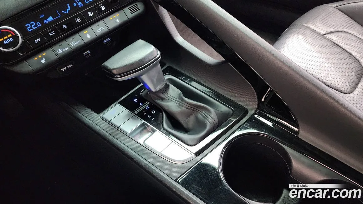 Hyundai AVANTE — фото 9