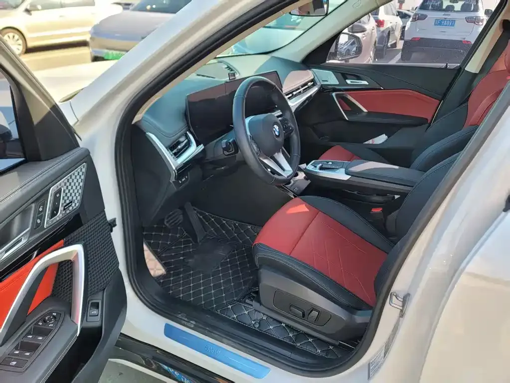 BMW X1 2023 из CN, фото 4