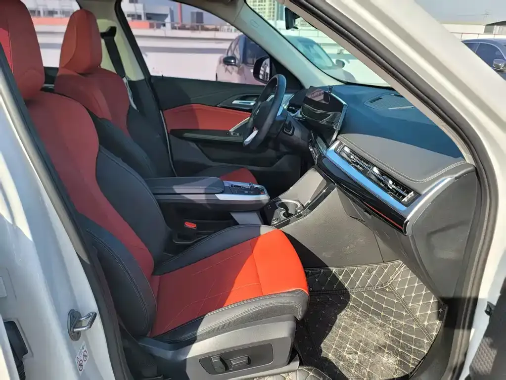 BMW X1 2023 из CN, фото 9