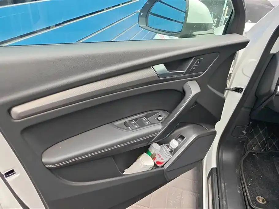 Audi Q5L 2022 из CN, фото 6