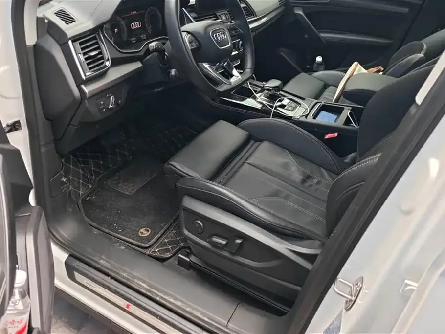 Audi Q5L 2022 из CN, фото 4