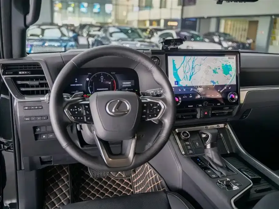 Lexus GX — фото 3