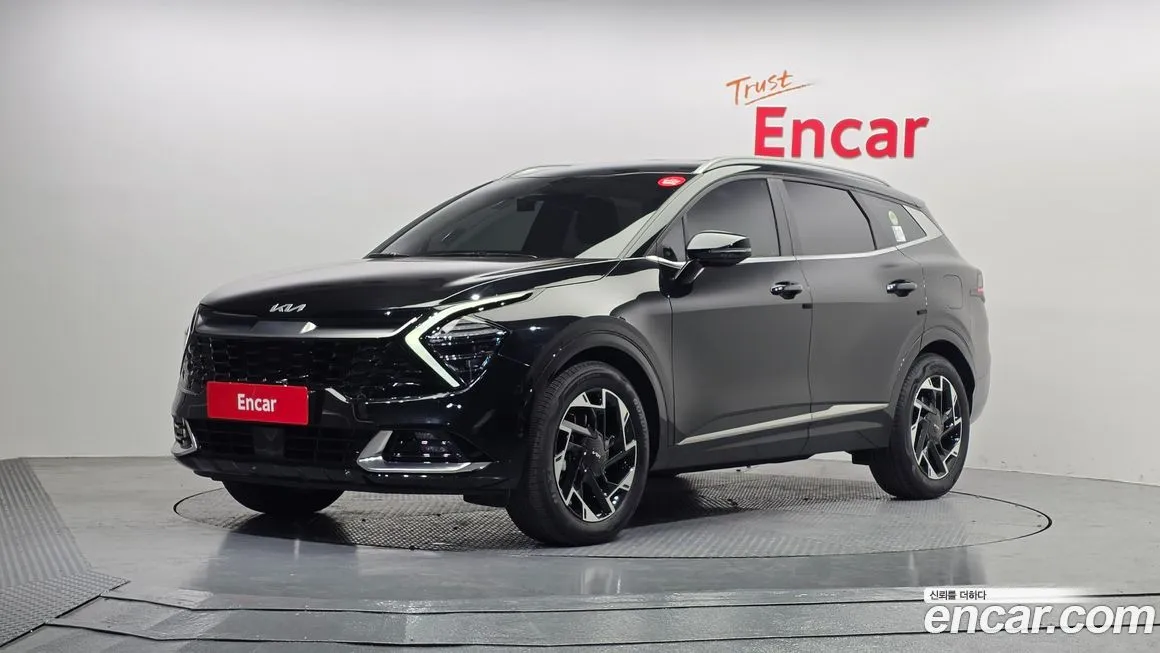 Kia Sportage — фото 1