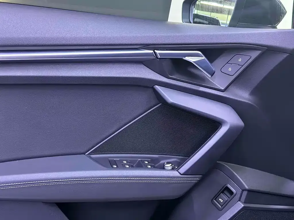 Audi A3 2023 из CN, фото 7