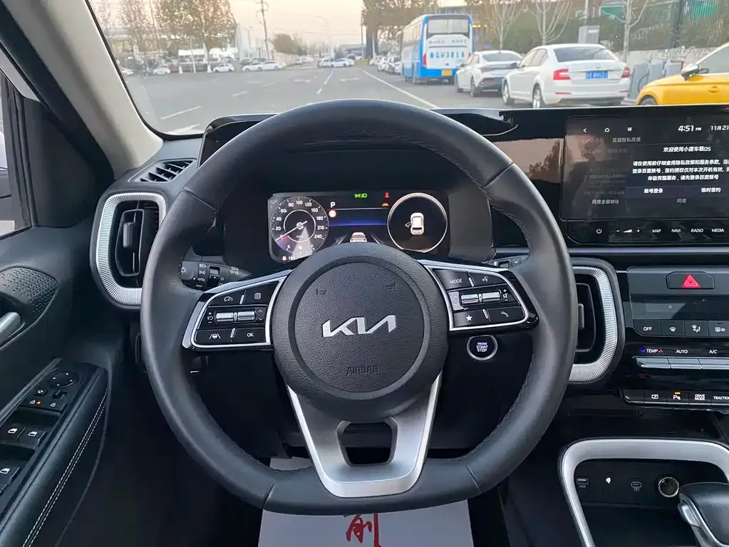 Kia Sonet 2024 из CN, фото 9